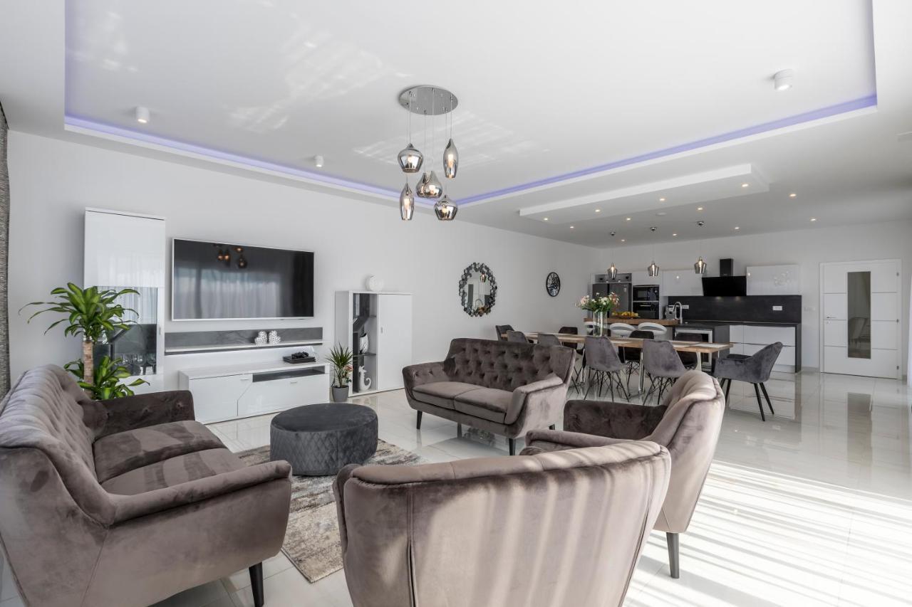Luxurious Villa Meri Kaštela المظهر الخارجي الصورة