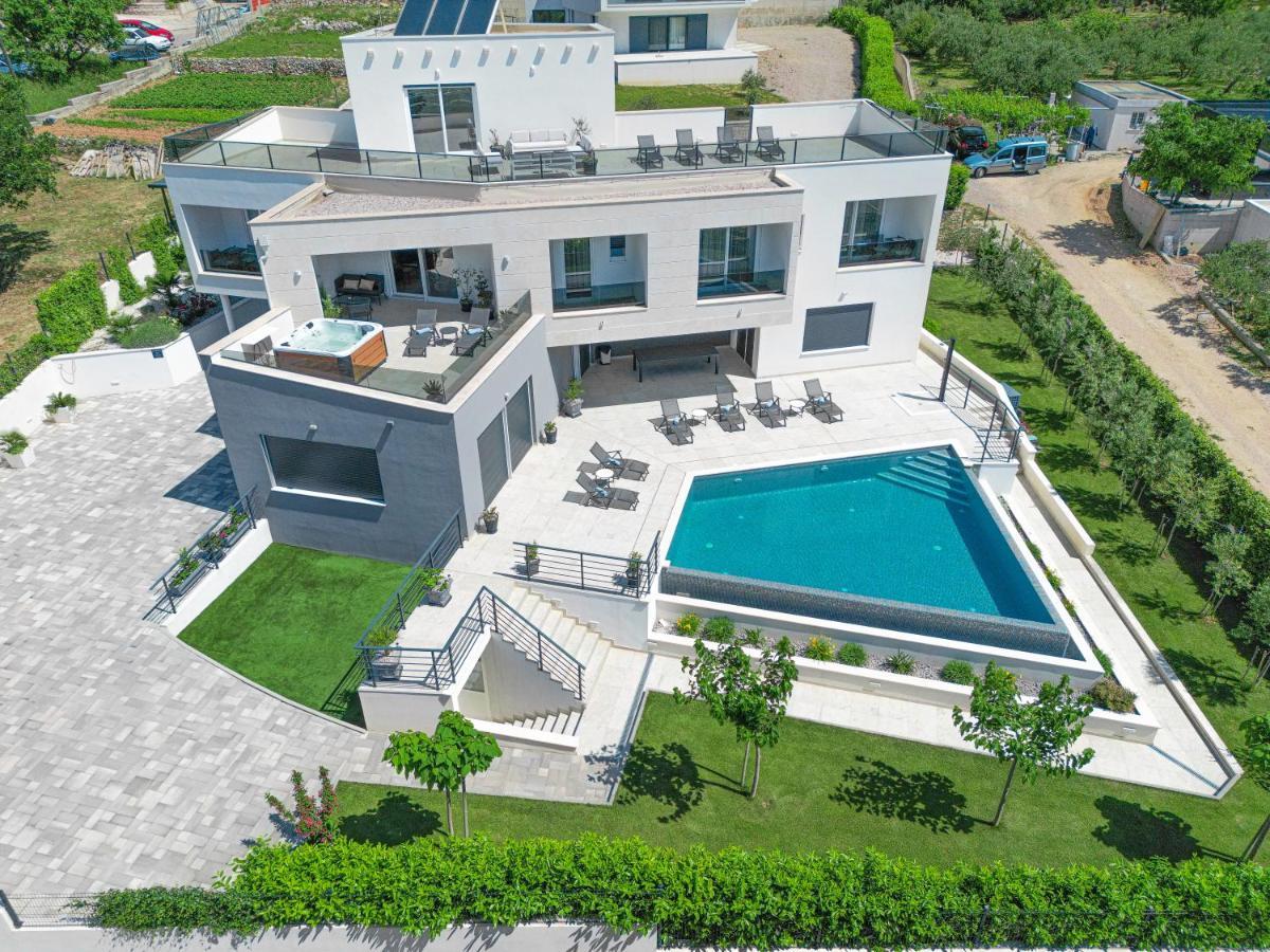Luxurious Villa Meri Kaštela المظهر الخارجي الصورة